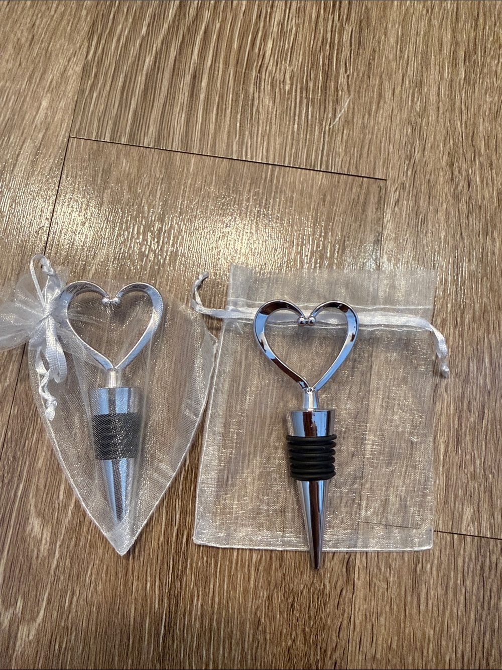 Set 2 Silver Heart Wine Bottle Stoppers